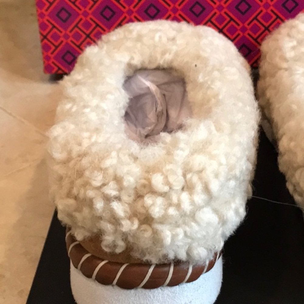 TORY BURCH SUEDE SHEARLING LOGO LOAFER SLIPPERS - Picture 6 of 10